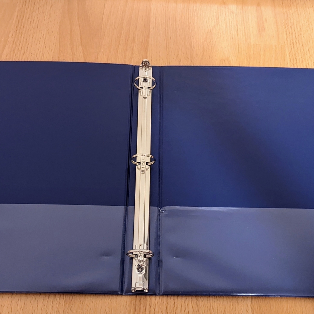 Binder 3 Ring - Picture 2 of 2